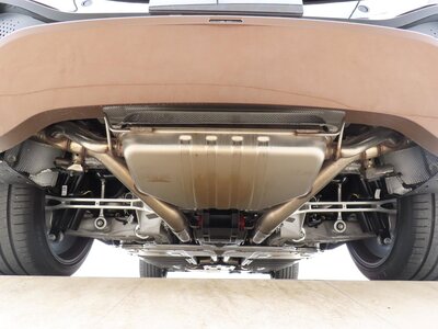 صورة مصغرة 28 لـ 2024 Aston Martin DBX
