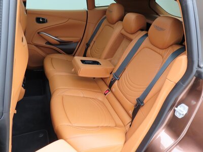 صورة مصغرة 56 لـ 2024 Aston Martin DBX