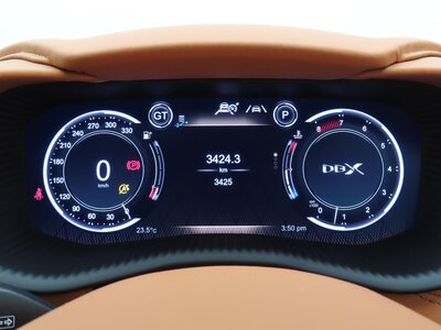 صورة مصغرة 99 لـ 2024 Aston Martin DBX