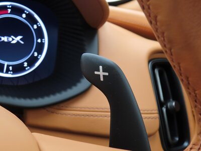 صورة مصغرة 106 لـ 2024 Aston Martin DBX