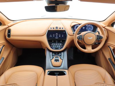 صورة مصغرة 90 لـ 2024 Aston Martin DBX