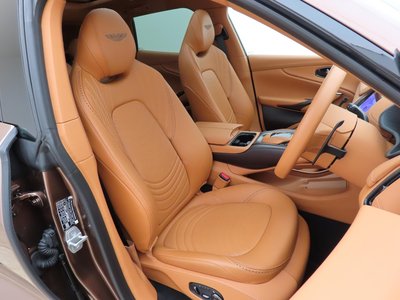 صورة مصغرة 69 لـ 2024 Aston Martin DBX