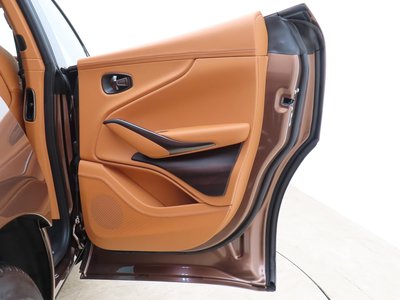 صورة مصغرة 63 لـ 2024 Aston Martin DBX