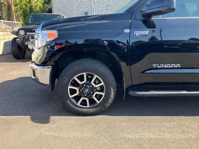 صورة 13 لـ 2015 Toyota TUNDRA