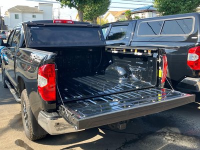 2015 Toyota TUNDRA thumbnail 20