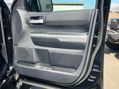 2015 Toyota TUNDRA thumbnail 58