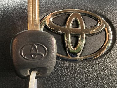 صورة 34 لـ 2025 Toyota LAND CRUISER 70