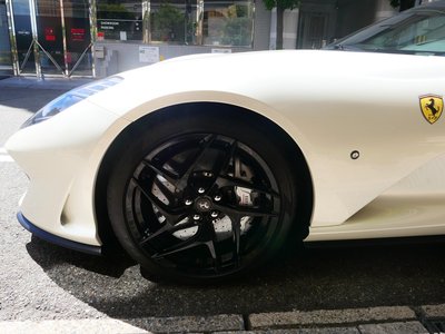 صورة 27 لـ 2018 Ferrari 812 SUPERFAST