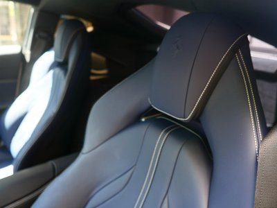 صورة 32 لـ 2018 Ferrari 812 SUPERFAST