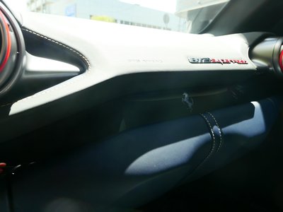 صورة 33 لـ 2018 Ferrari 812 SUPERFAST