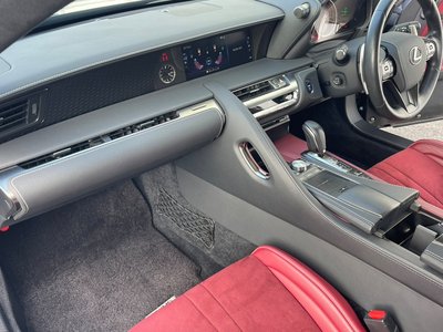 2018 Lexus LC photo 2