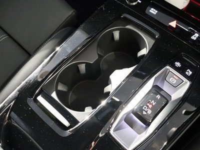 2026 AUDI Q6 E-TRON — миниатюра 38