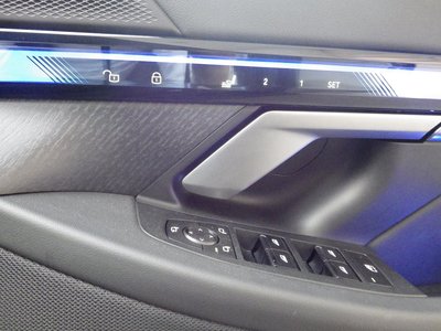 2025 BMW 5 SERIES TOURING 照片 38