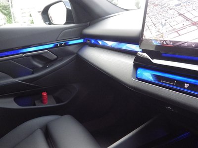 2025 BMW 5 SERIES TOURING 照片 36