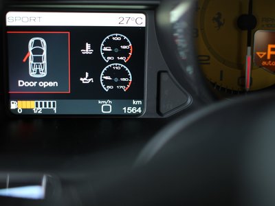 2013 Ferrari 458 SPIDER 照片 10