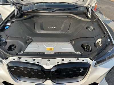 2021 BMW IX3 照片 17