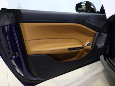 2017 Ferrari GTC4 LUSSO photo 25