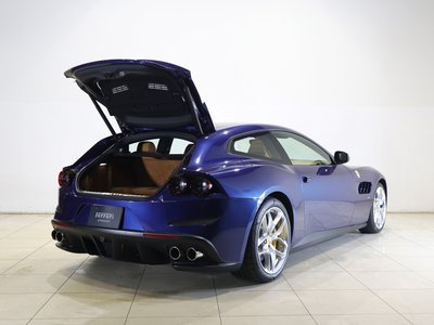 2017 Ferrari GTC4 LUSSO photo 18