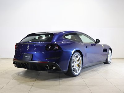 2017 Ferrari GTC4 LUSSO photo 17