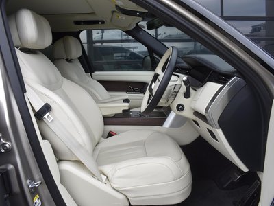 2024 LAND Rover RANGE ROVER photo 15