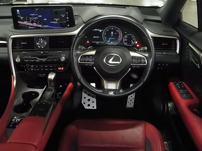 2021 Lexus RX photo 14