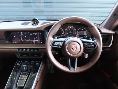 2026 Porsche 911 thumbnail 18