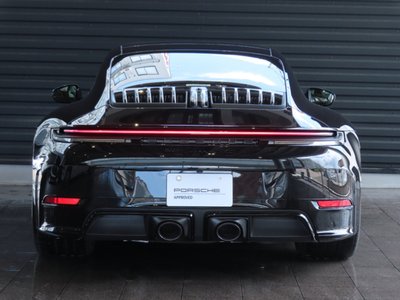 2026 Porsche 911 photo 8