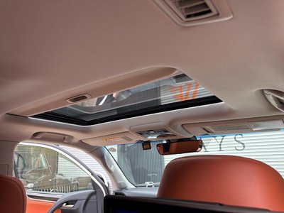 2015 Lexus LX thumbnail 29