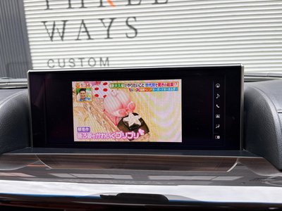2015 Lexus LX thumbnail 31