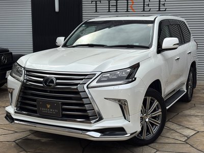 2015 Lexus LX photo 2
