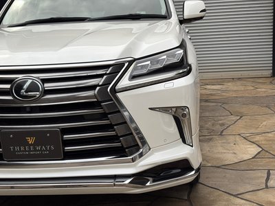 2015 Lexus LX photo 8