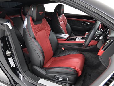 2024 Bentley CONTINENTAL photo 9