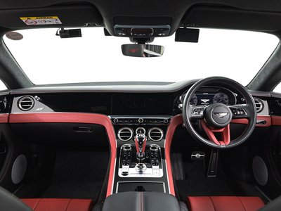 2024 Bentley CONTINENTAL photo 11
