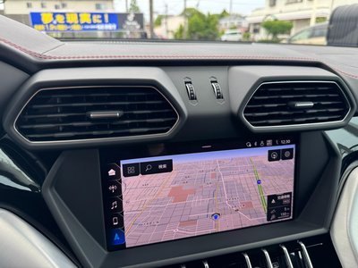 صورة 33 لـ 2018 Lamborghini URUS