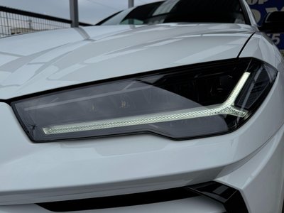 صورة 69 لـ 2018 Lamborghini URUS