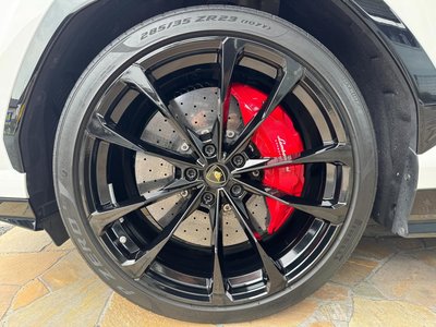 صورة 46 لـ 2018 Lamborghini URUS
