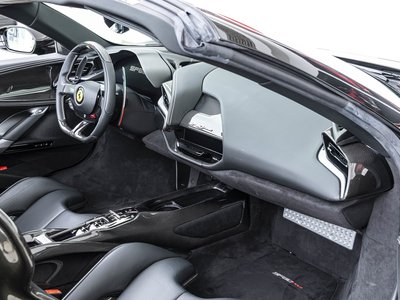 2022 Ferrari SF90 SPIDER 照片 13