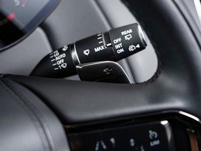 2023 LAND Rover RANGE ROVER SPORT thumbnail 37