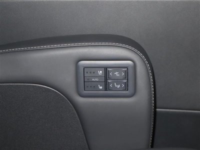 2024 Toyota ALPHARD — фото 18