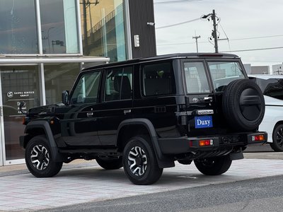 2025 Toyota LAND CRUISER 70 thumbnail 28