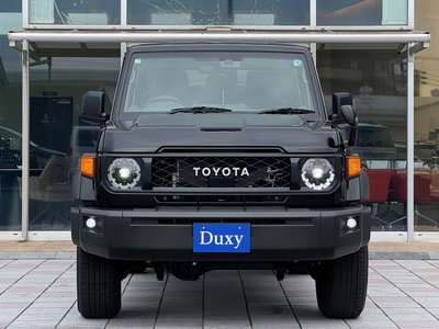 2025 Toyota LAND CRUISER 70 photo 10