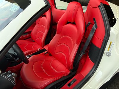 2017 Ferrari 488 SPIDER — миниатюра 52