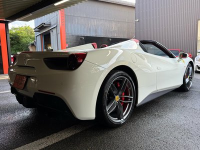 2017 Ferrari 488 SPIDER — миниатюра 24