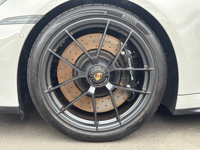 2025 Porsche 911 thumbnail 53