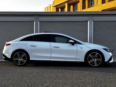 2023 Mercedes-BENZ EQE AMG photo 11