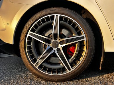 2023 Mercedes-BENZ EQE AMG photo 14