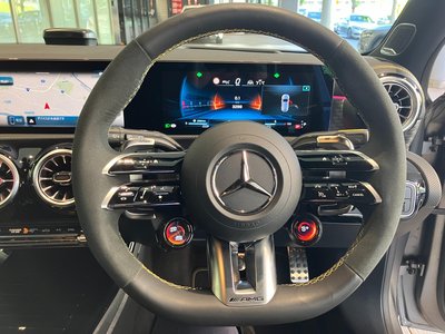 2025 Mercedes-BENZ A-CLASS AMG — фото 10