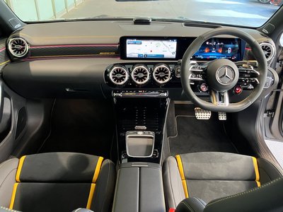 2025 Mercedes-BENZ A-CLASS AMG — фото 6