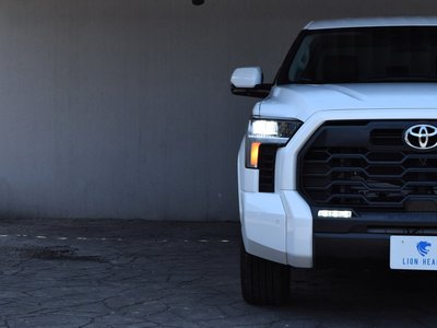 2022 Toyota TUNDRA thumbnail 34