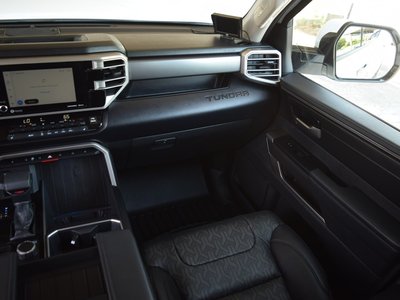 2022 Toyota TUNDRA thumbnail 47